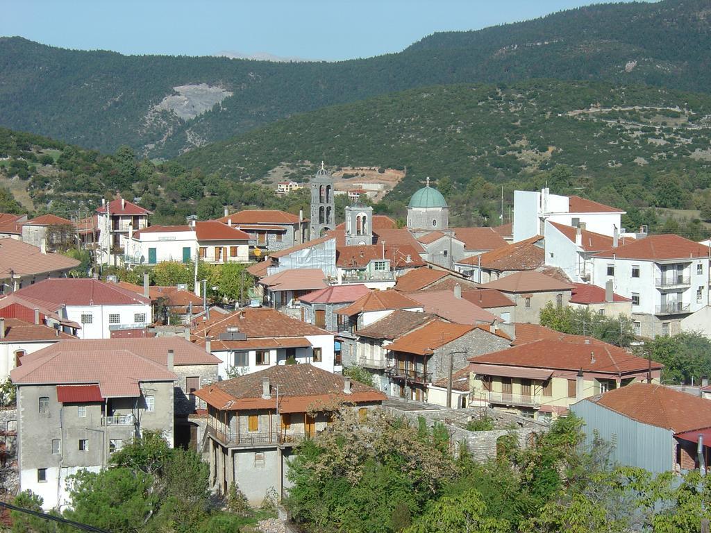 Archontiko Nikolopoulou Otel Vytina Dış mekan fotoğraf